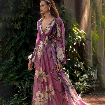Theia - Luftiges und lockeres Blumenkleid