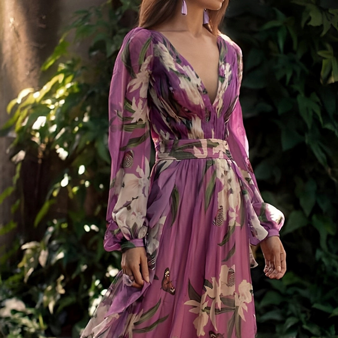 Theia - Luftiges und lockeres Blumenkleid