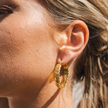 Cassandre – Geflochtene goldene Ohrringe 18K