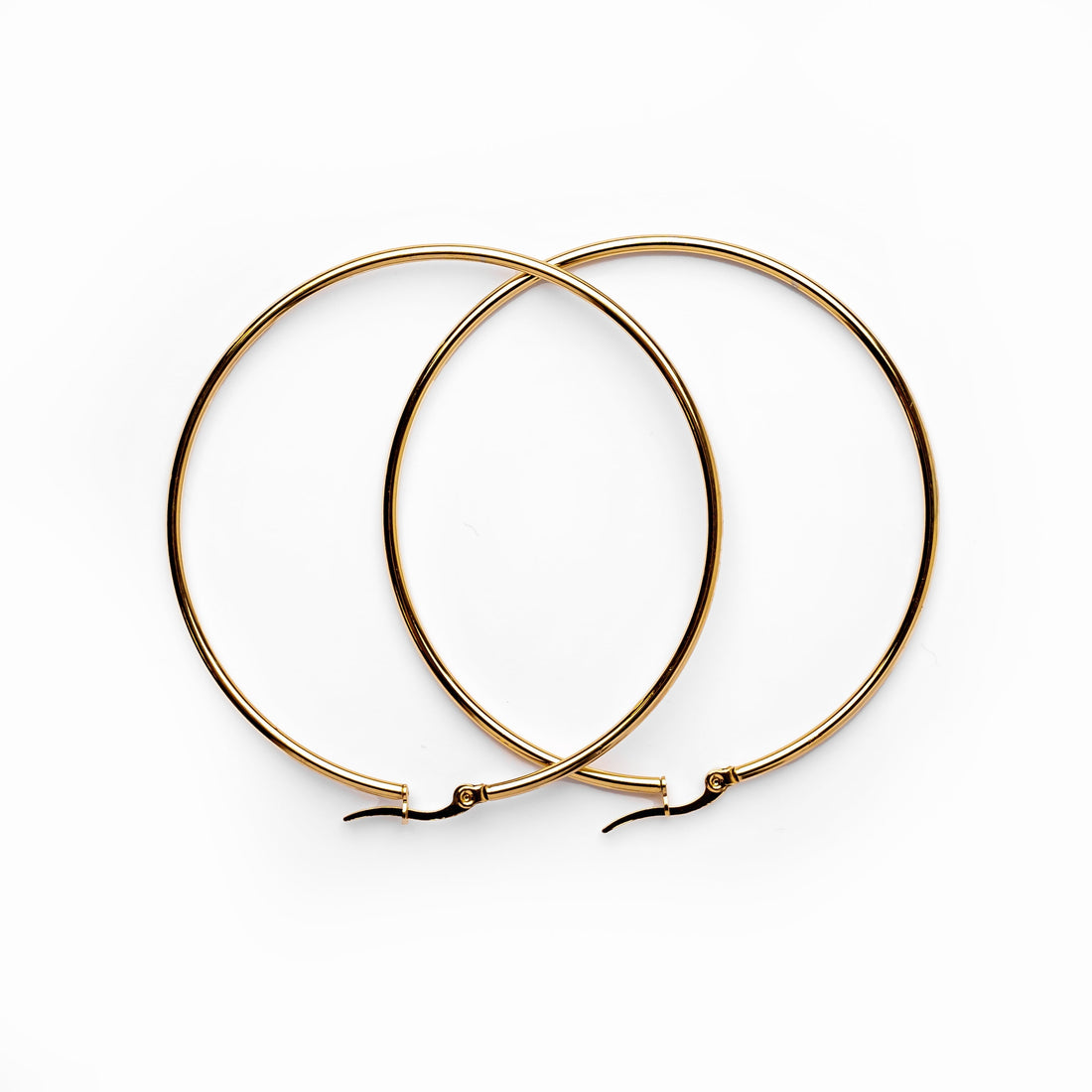 Camille – Elegante goldene Creolen