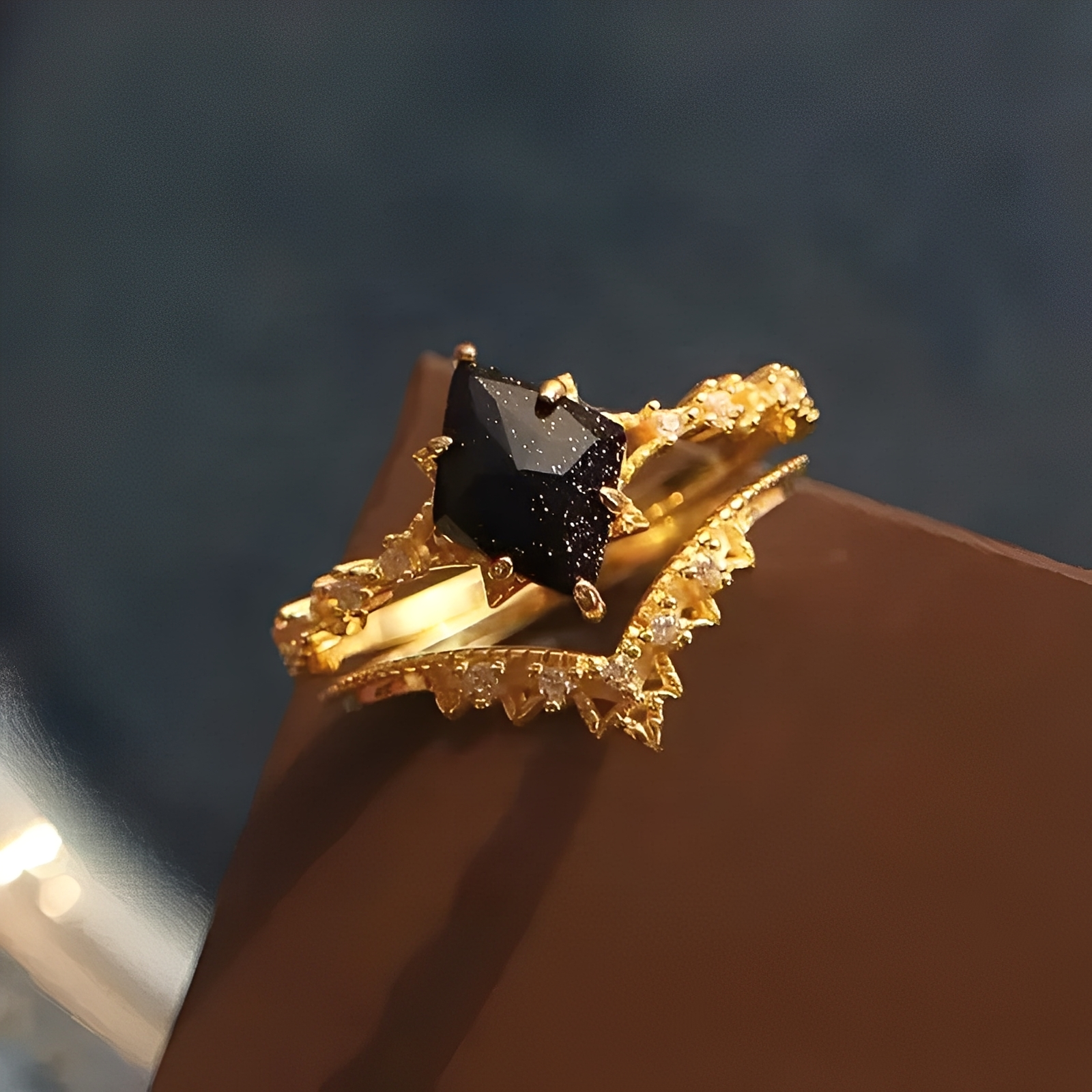 Nerisa – Ring aus dunkler Obsidian