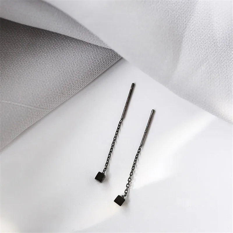 Kaelen – Würfelohrringe mit eleganten Quasten