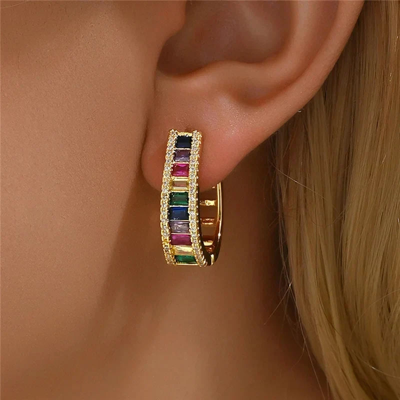 Aurelya – Elegante Regenbogenohrringe
