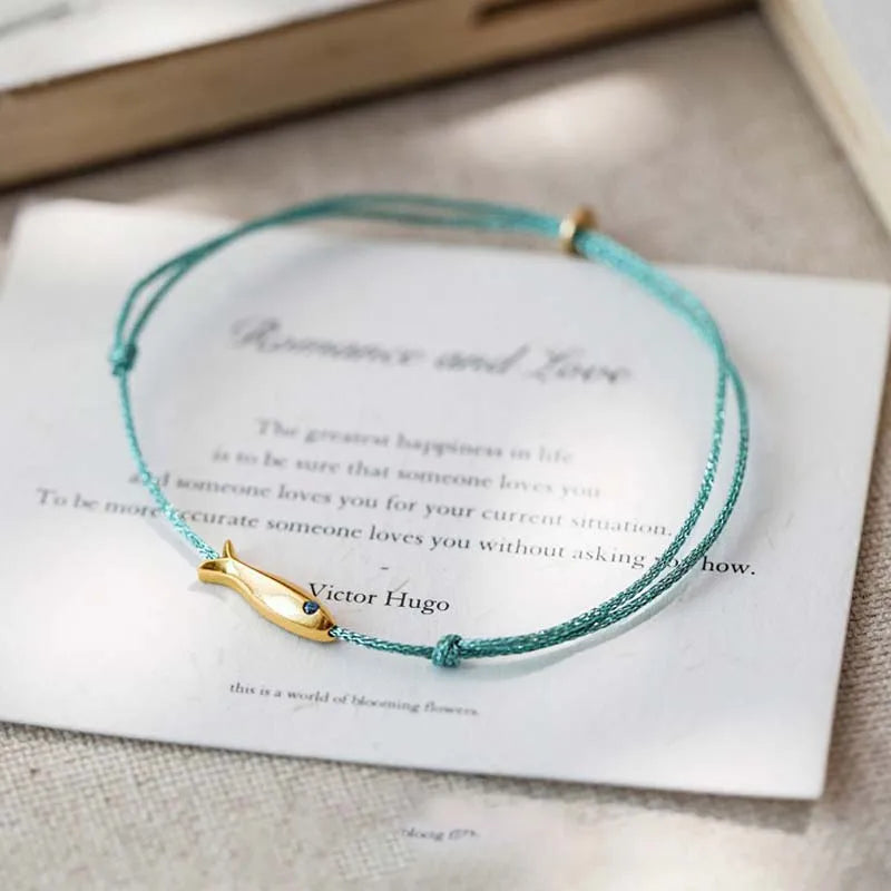 Solara – Feines Glitzer-Fußarmband