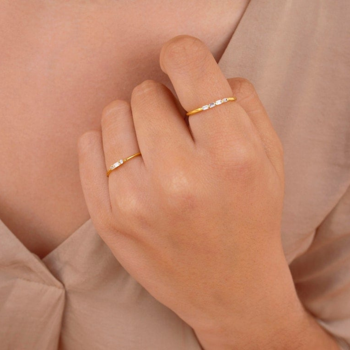 Kleines Baguette - Zierlicher CZ-Ring