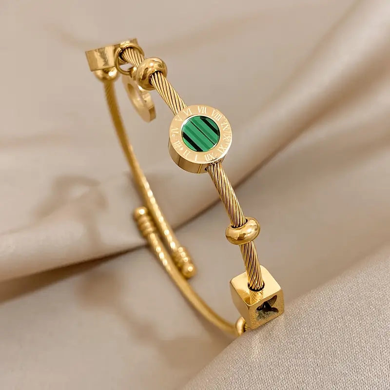 Rhian – Goldenes Signaturarmband