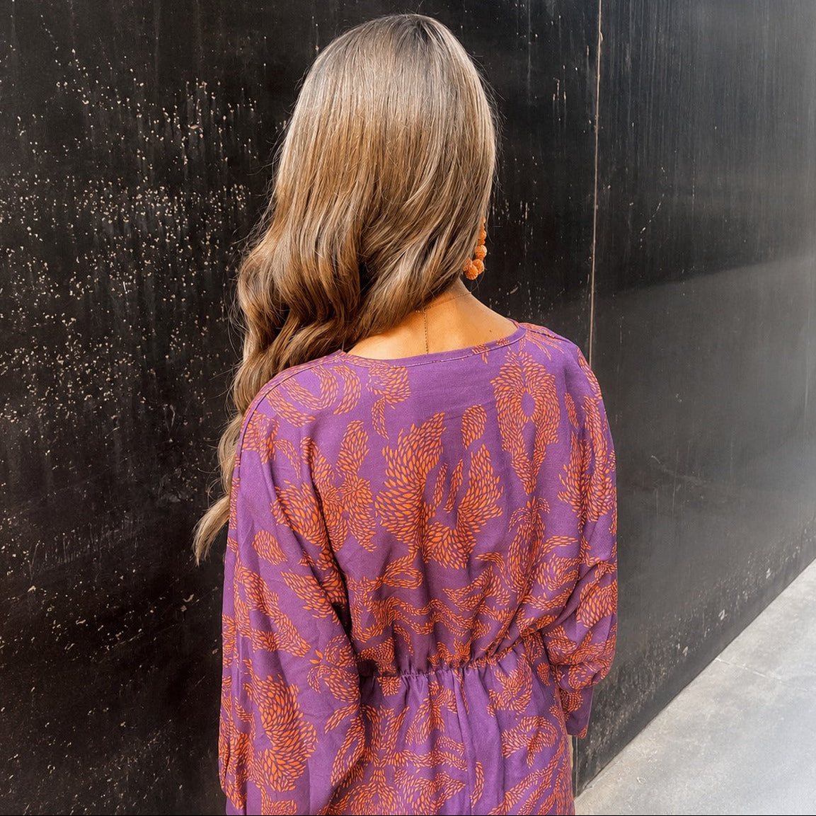 Grace - Elegantes Blumenkleid mit Schleife