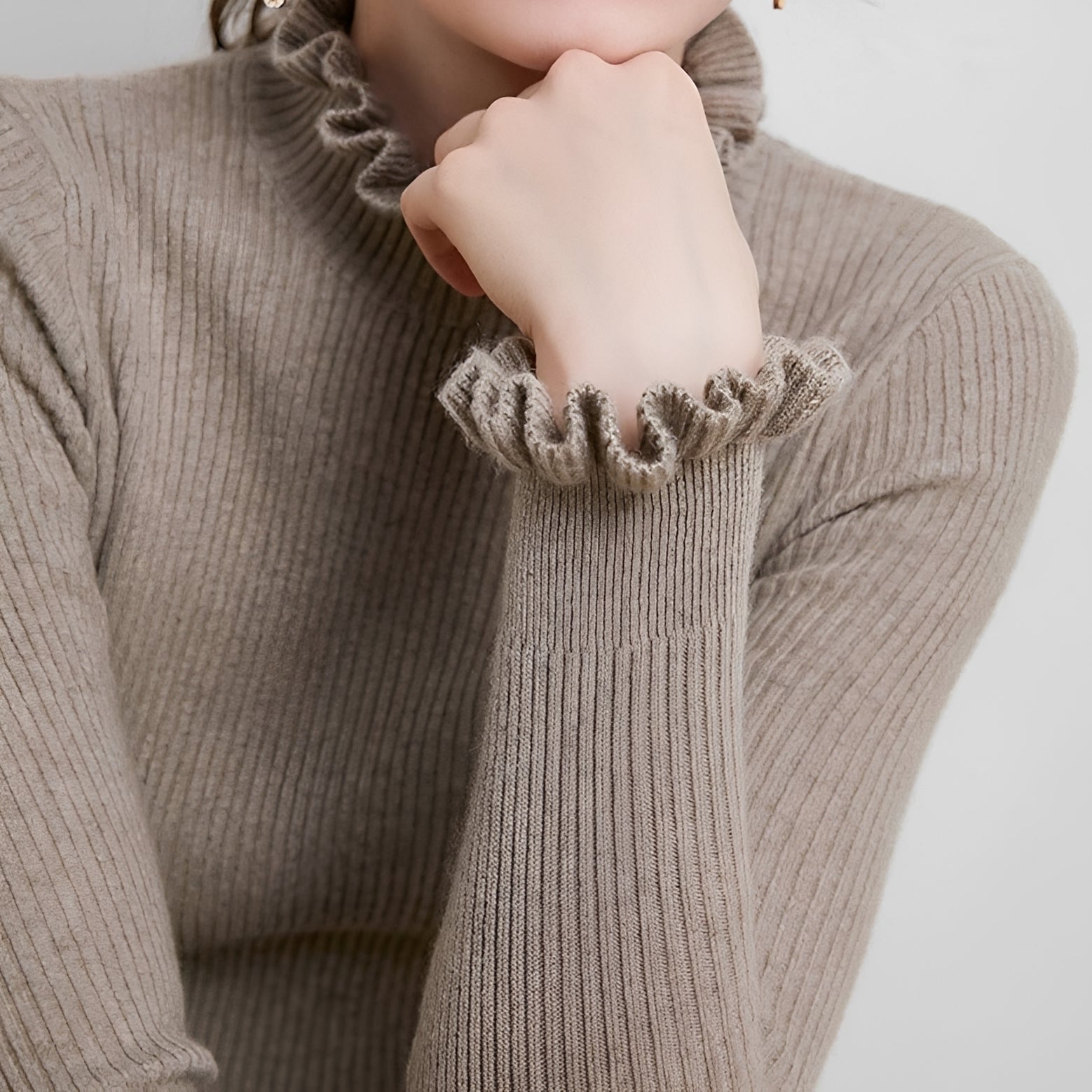 Alva - Stilvoller Damenpullover mit Rollkragen