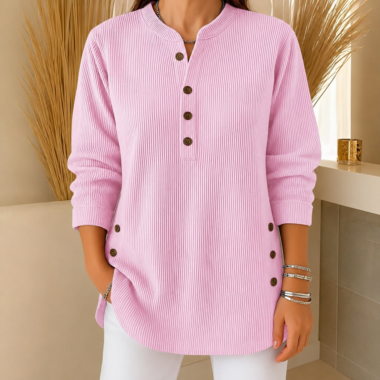 Jocelyn - Ein gemütlicher Damenpullover mit Knopfdetails