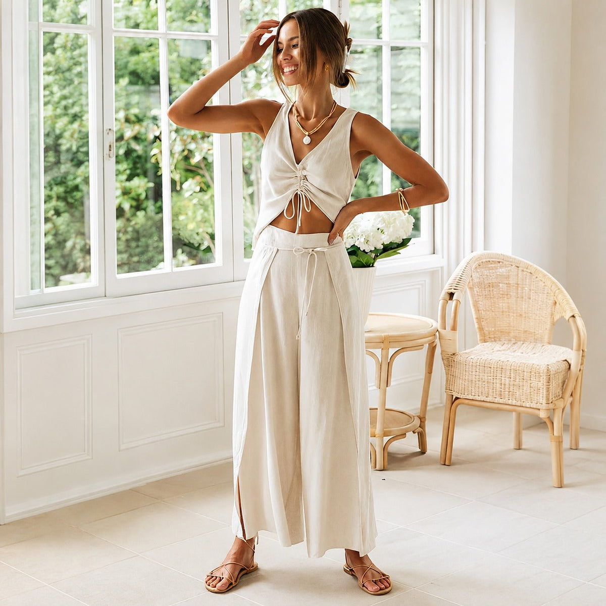 Adrianne - Leichtes Sommeroutfit mit Schnürung