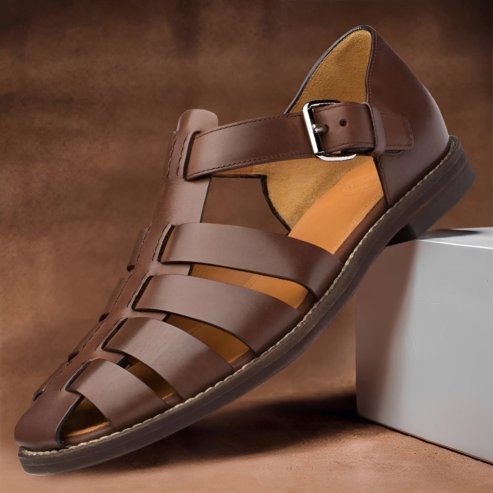Sofronio - Klassische und komfortable Herrensandalen