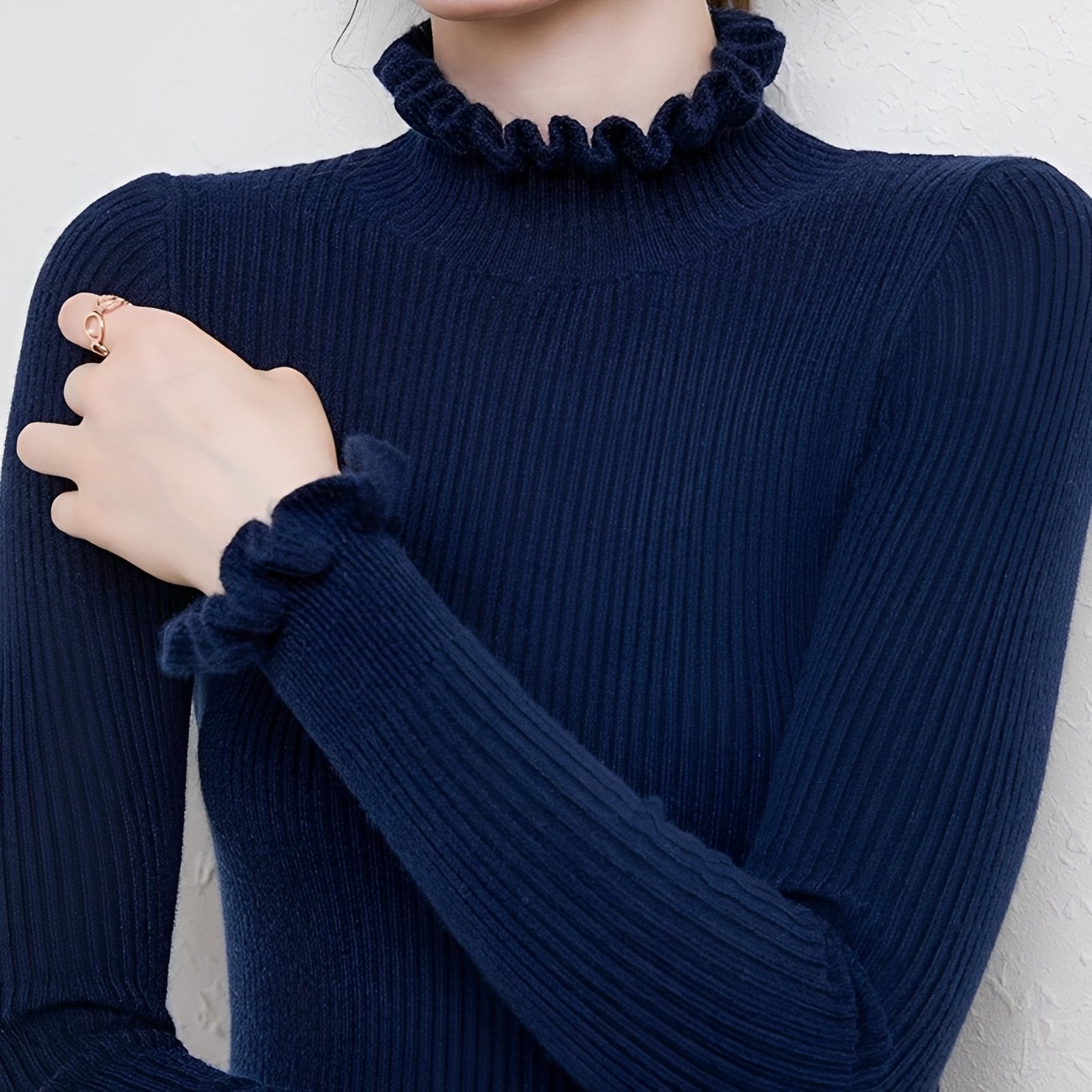 Alva - Stilvoller Damenpullover mit Rollkragen