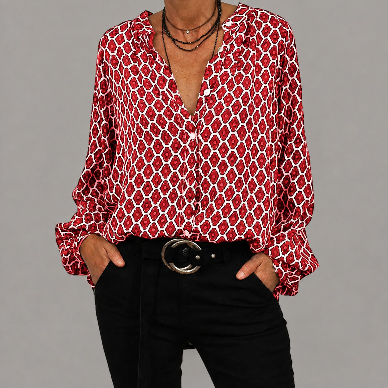 Zara - Locker sitzende Bluse mit V-Ausschnitt