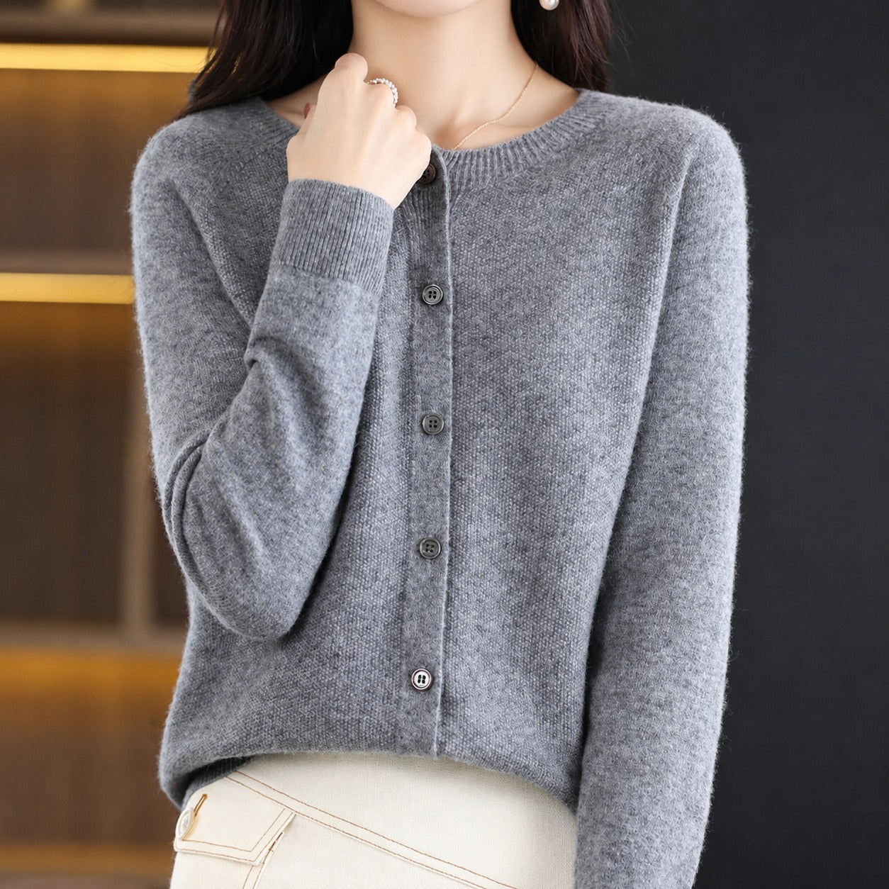 Ina - Eleganter Damenpullover mit Rundhalsausschnitt