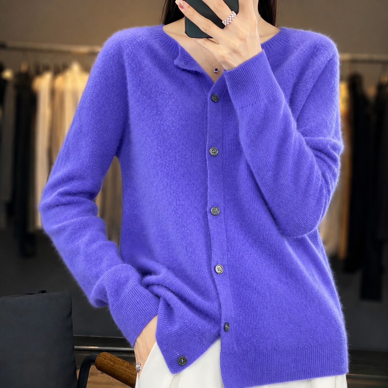 Ina - Eleganter Damenpullover mit Rundhalsausschnitt