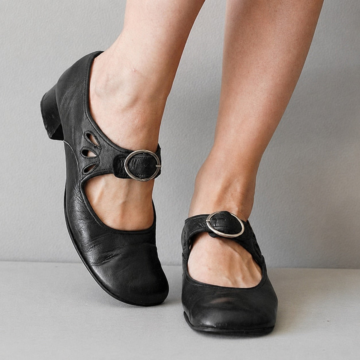Beatrice - Modische Sandalen mit verstellbarem Schnallenverschluss