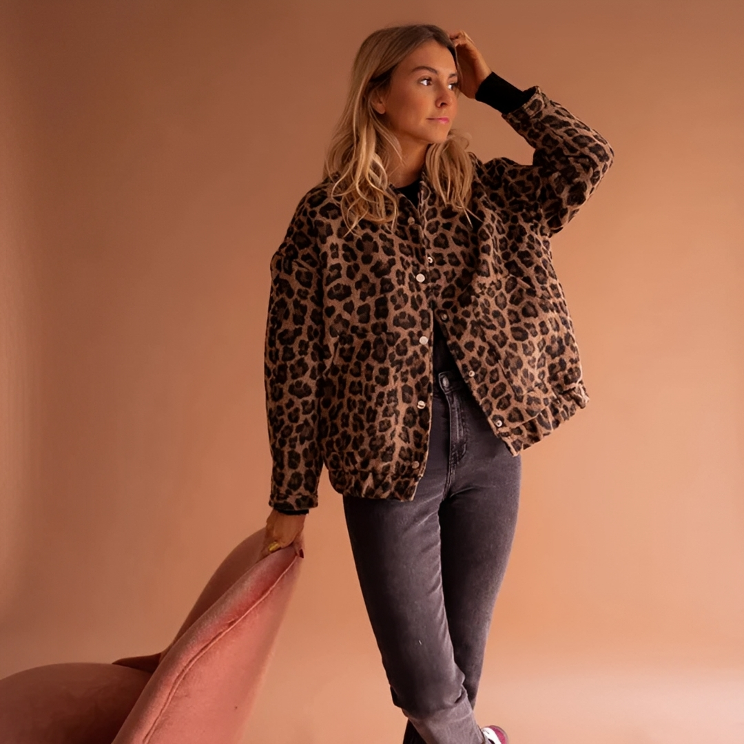 Khemberly - Stilvolle und gemütliche Jacke