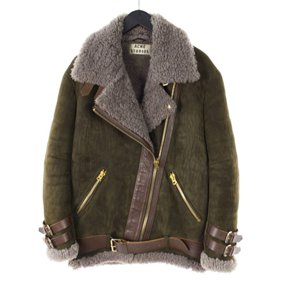 Cassandra - Kuschelige und komfortable Jacke