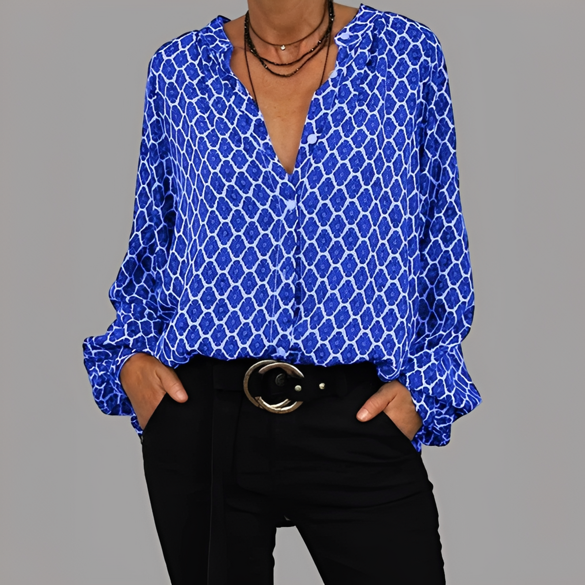 Lena - Stilvolle V-Ausschnitt-Bluse
