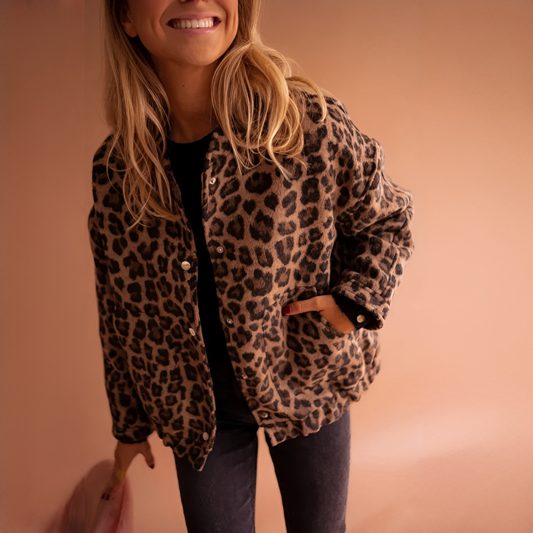 Khemberly - Stilvolle und gemütliche Jacke