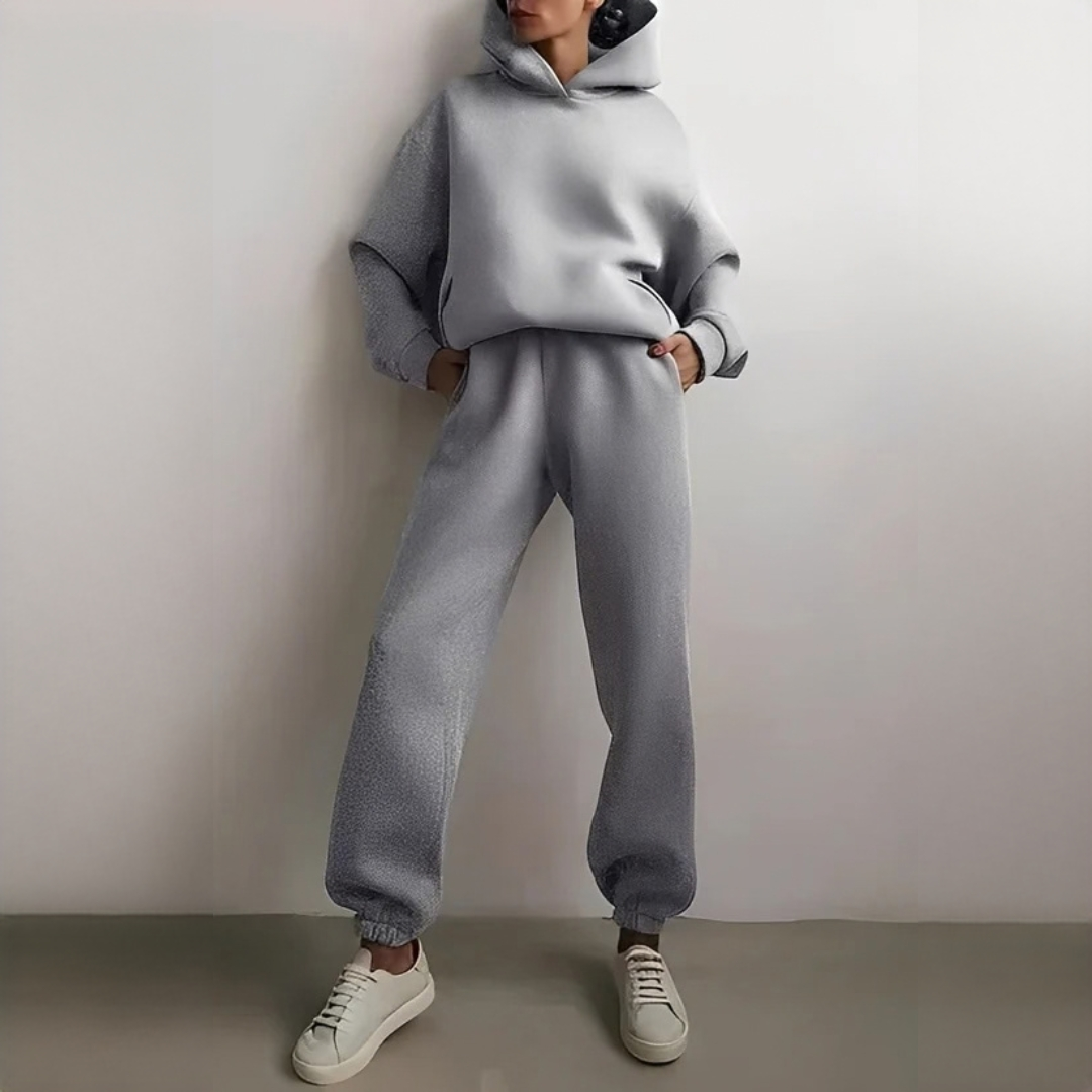 Adelia - Bequemes und gemütliches Hoodie-Set