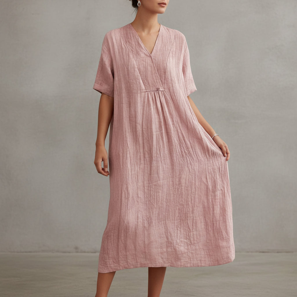 Jayela - Ein Kleid, das sommerliche Eleganz spielerisch verkörpert