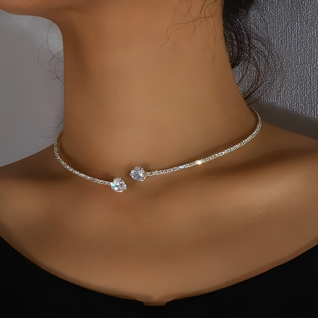 Olli – Offenes Herz-Halsband aus Diamanten