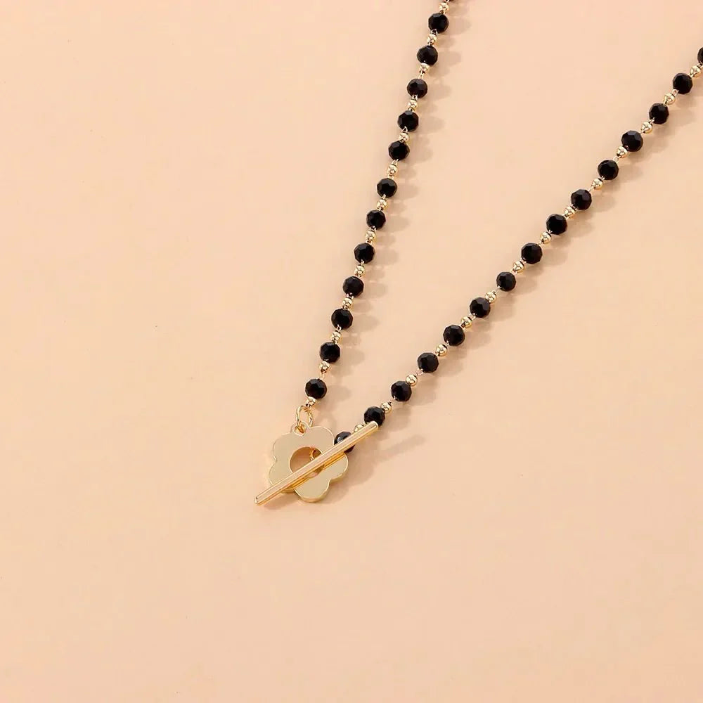 Naya - Blumen Choker Halskette mit Blumenverschluss