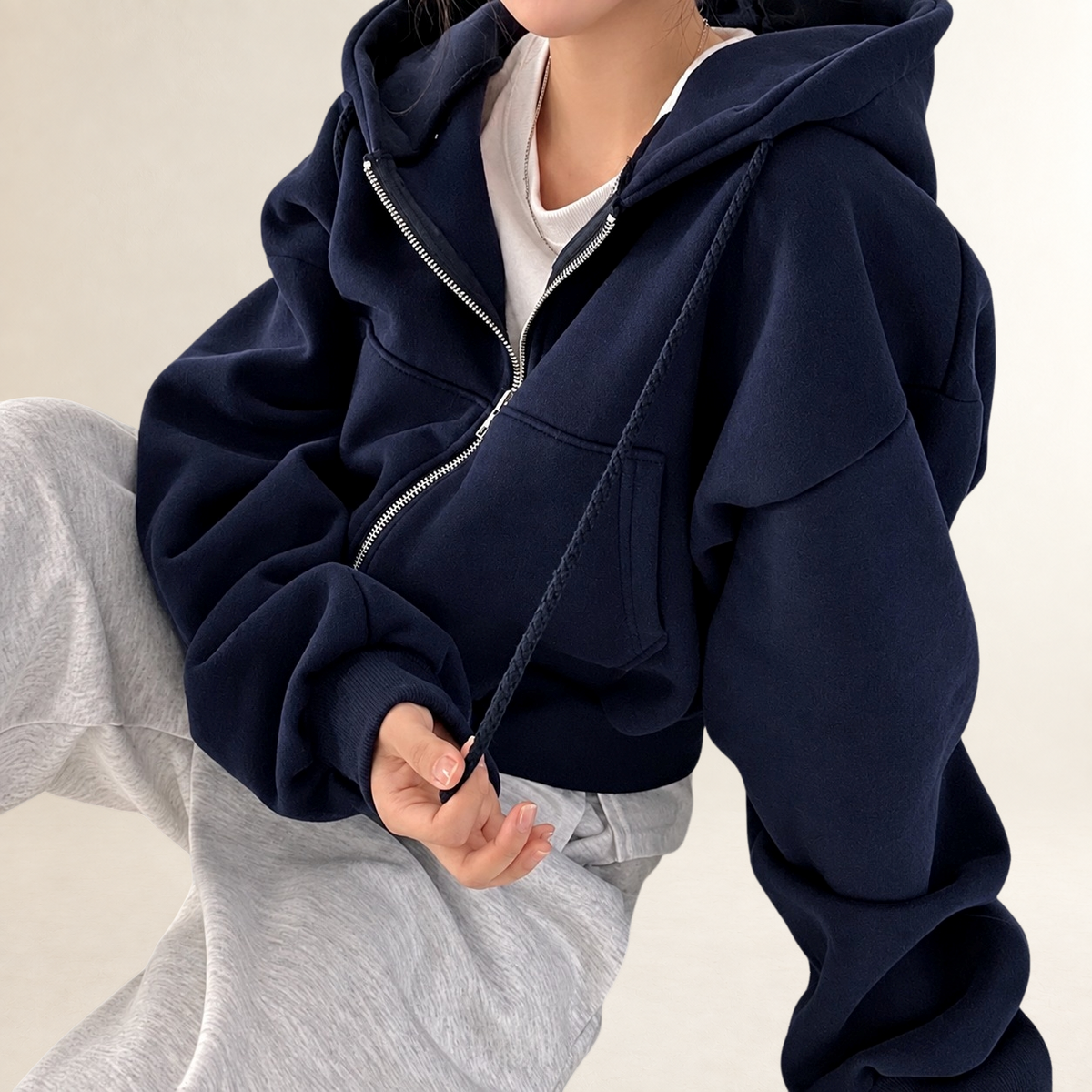 Damen Hoodie Kurzarm mit Kapuze und Reißverschluss - Lockerer Schnitt