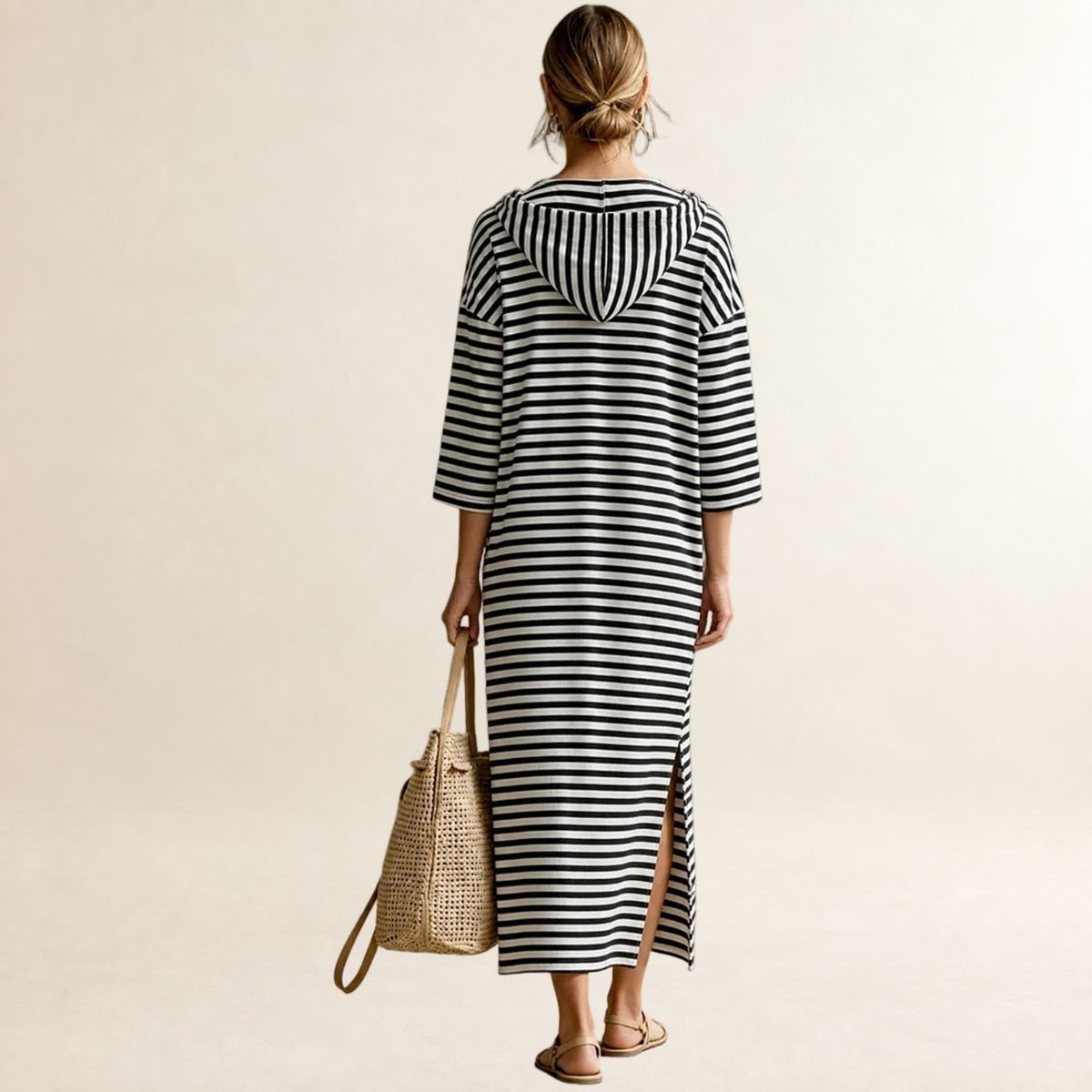 Damen-Midikleid mit Kapuze - Streifendesign und halbem Reißverschluss in regulärer Passform