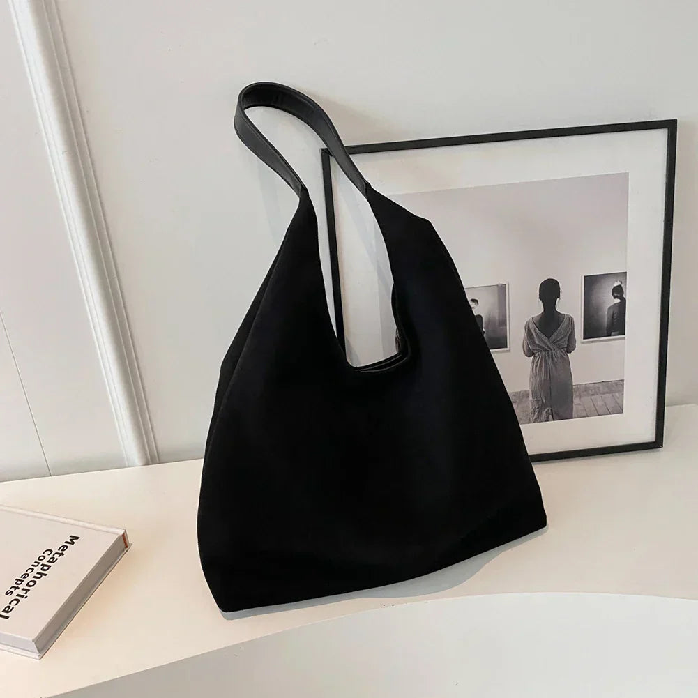 Damentote Bag mit großem Stauraum und bequemen Schultergurten