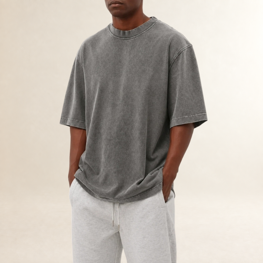 Herren T-Shirt mit Rundhalsausschnitt und Kurzarm - Relaxed Fit, gewaschene Optik