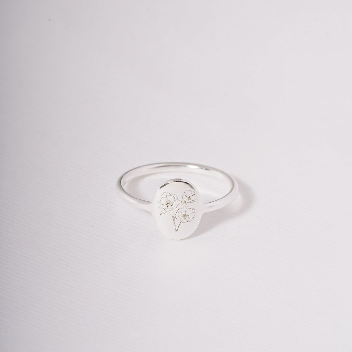Blumen-Geburtsring - Zarter personalisierter Ring