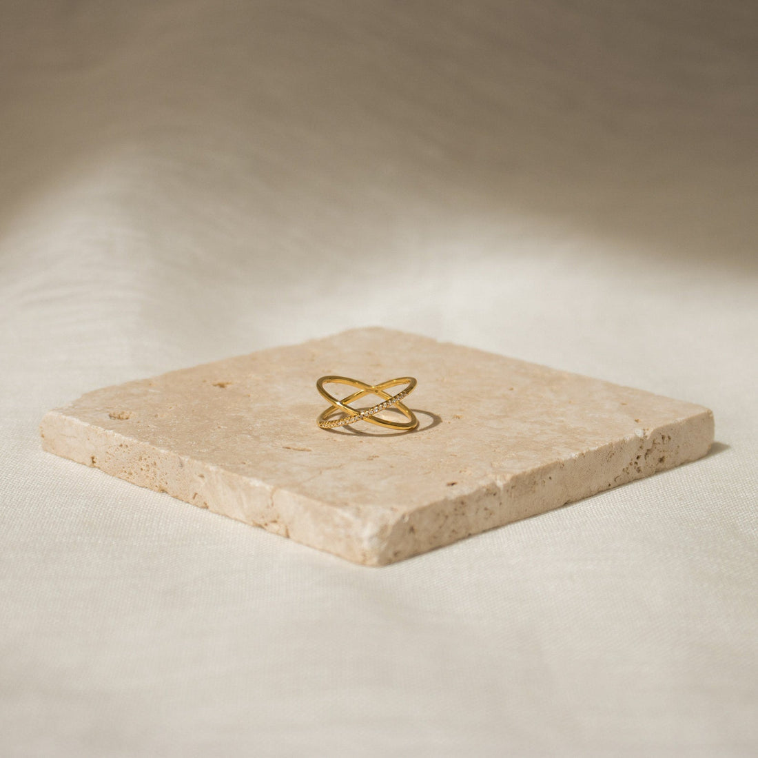 Lena – Luxus Pavé X Ring