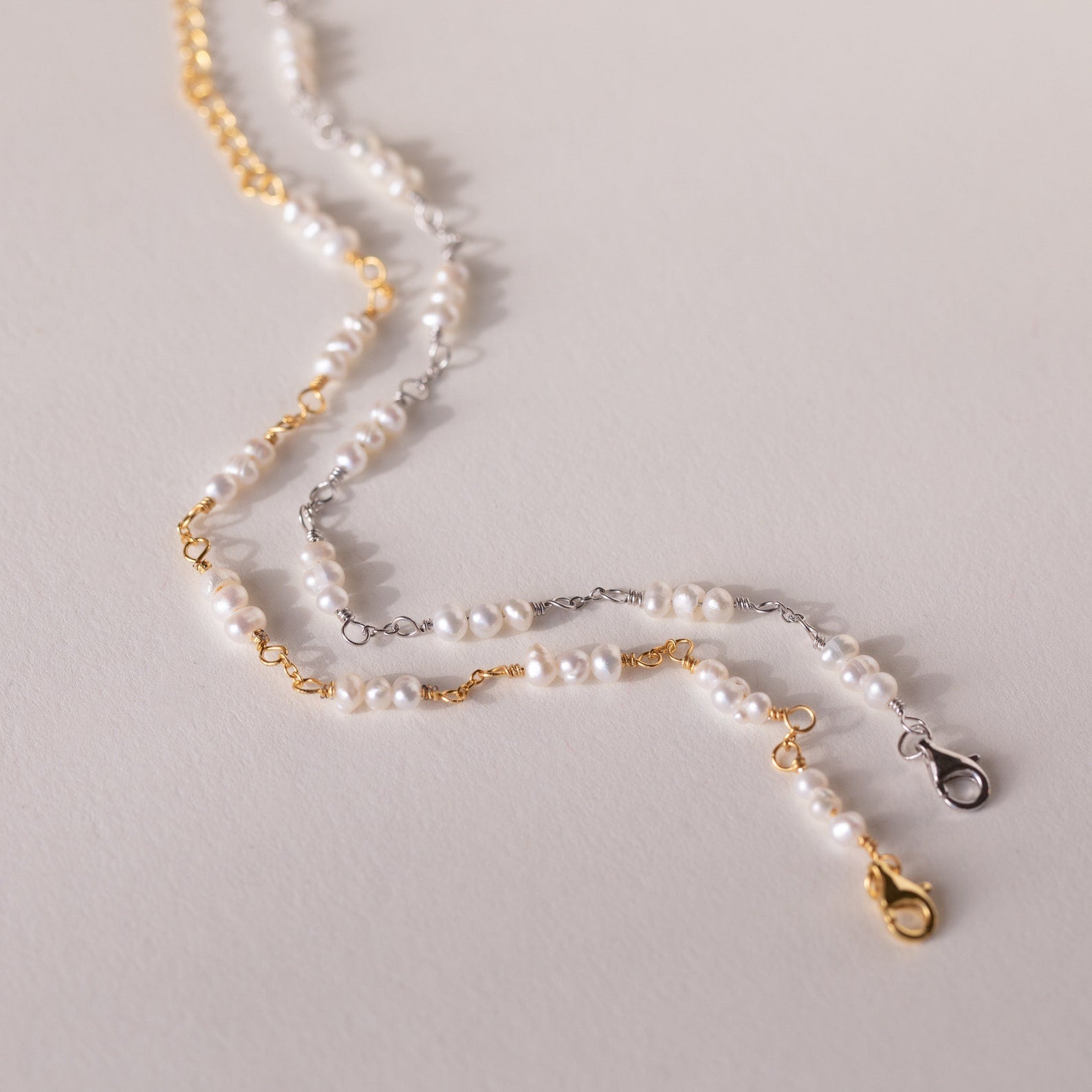 Hailey – Perlenarmband mit Stationen