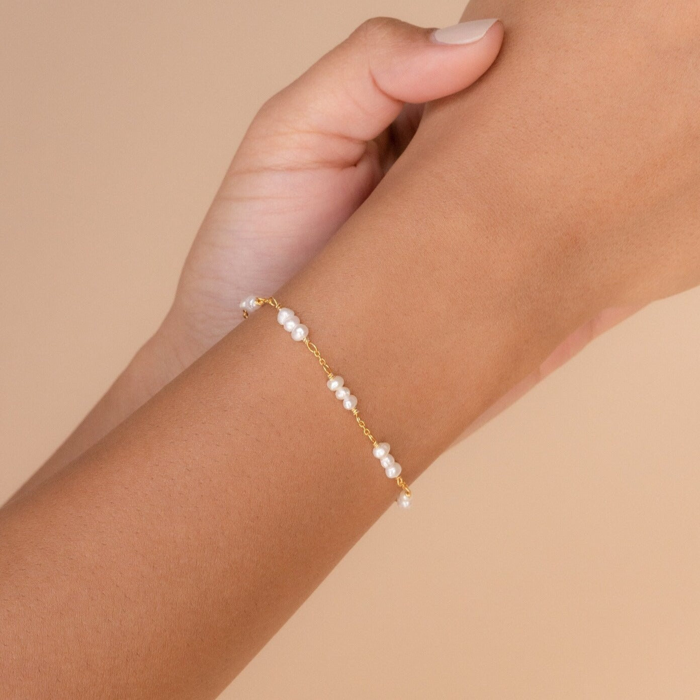Hailey – Perlenarmband mit Stationen