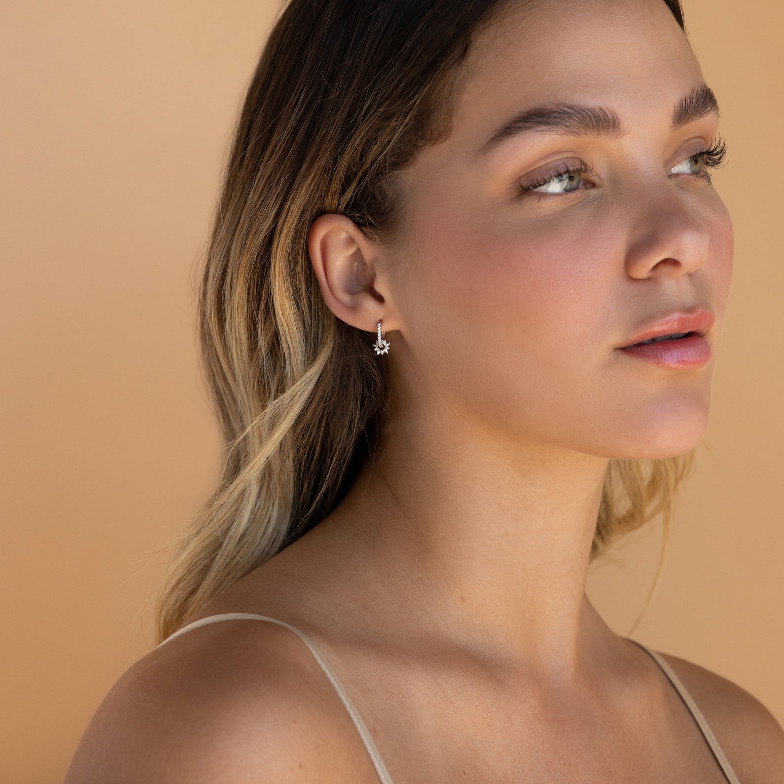 Natalia – Pavé Soleil Creolen