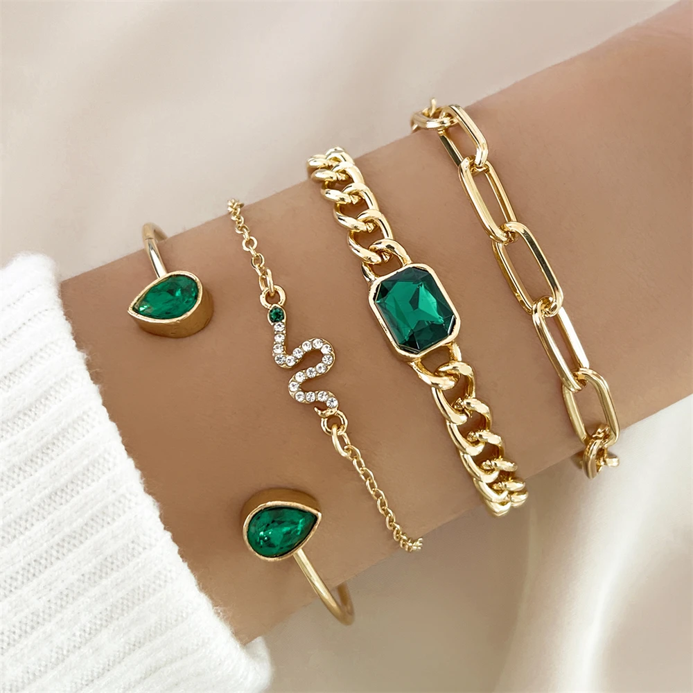 Jade – Set aus grünen Kristallarmbändern