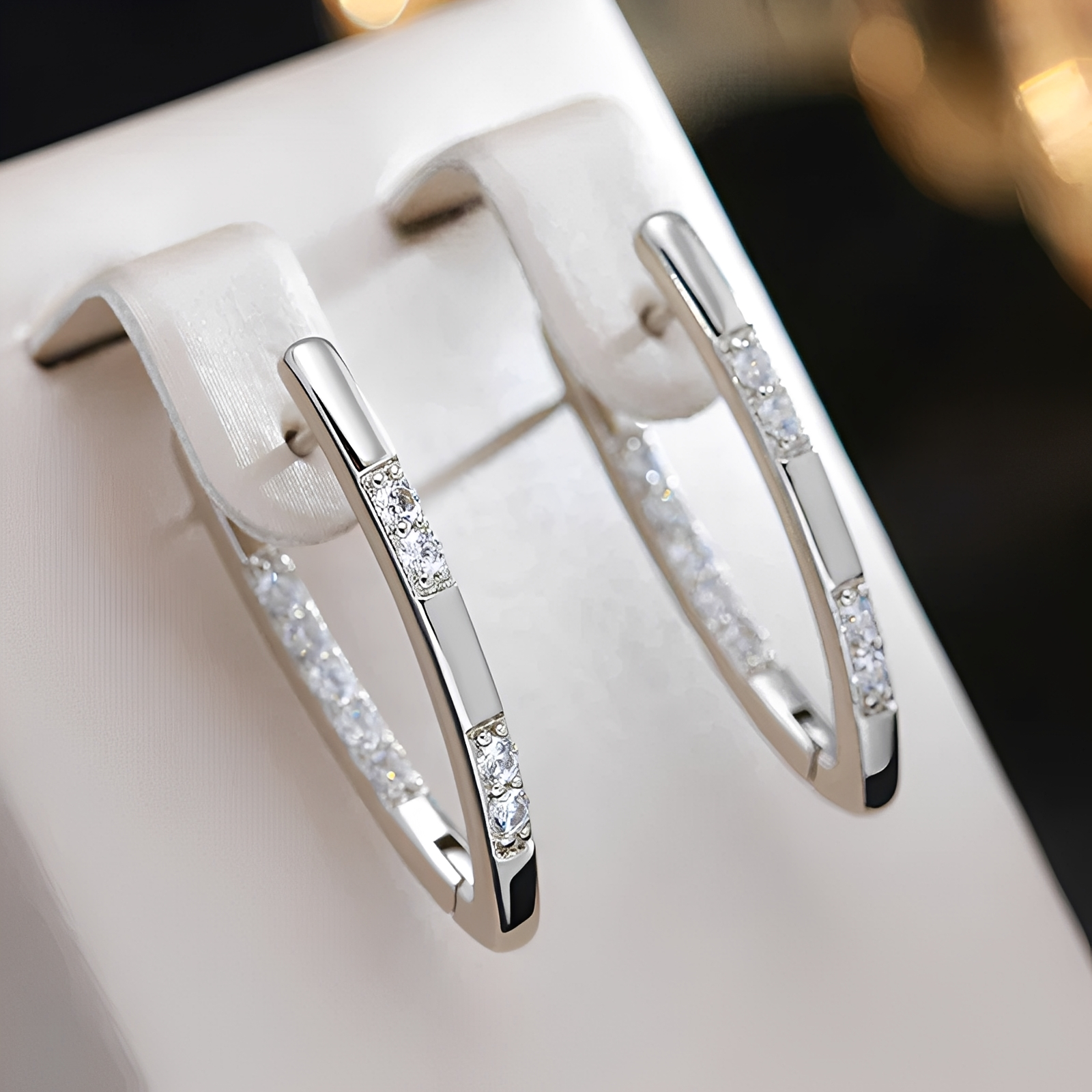 Cleah – Elegante Ohrringe aus goldenem Zirkonia