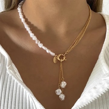 Ella – Elegante Gold- und Perlenkette