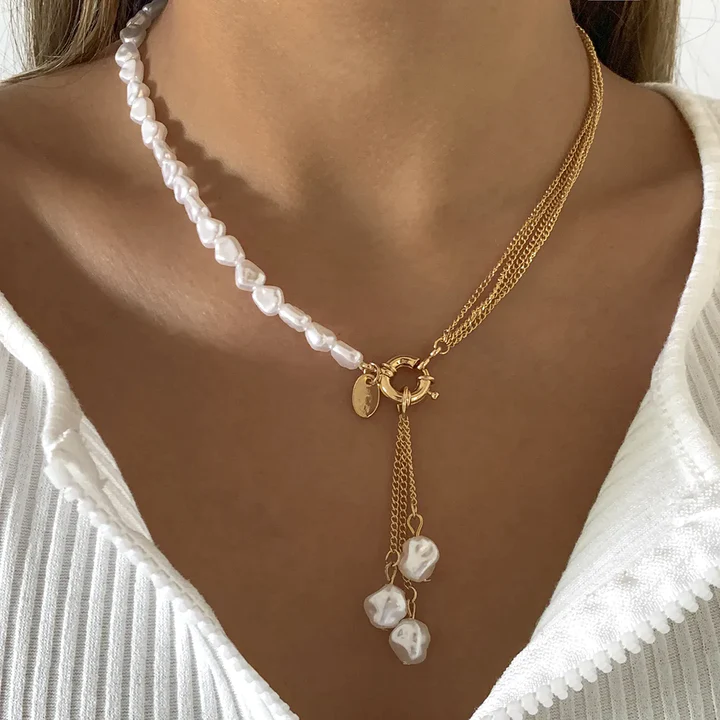 Ella – Elegante Gold- und Perlenkette
