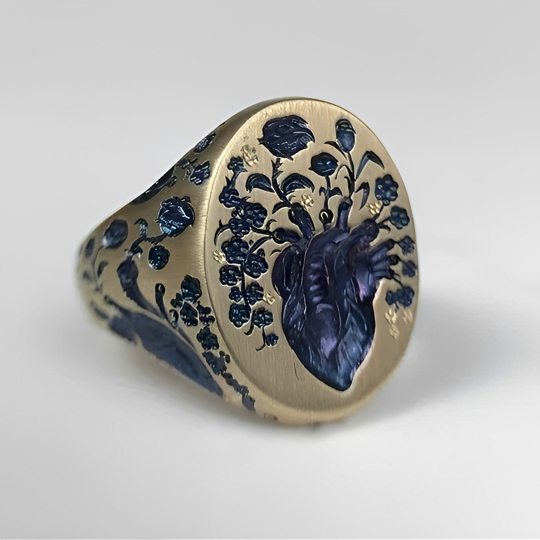 Han – Vintage Goldring mit floralem Design