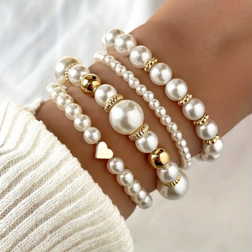 Nerisse – Set aus Süßwasserperlenarmbändern