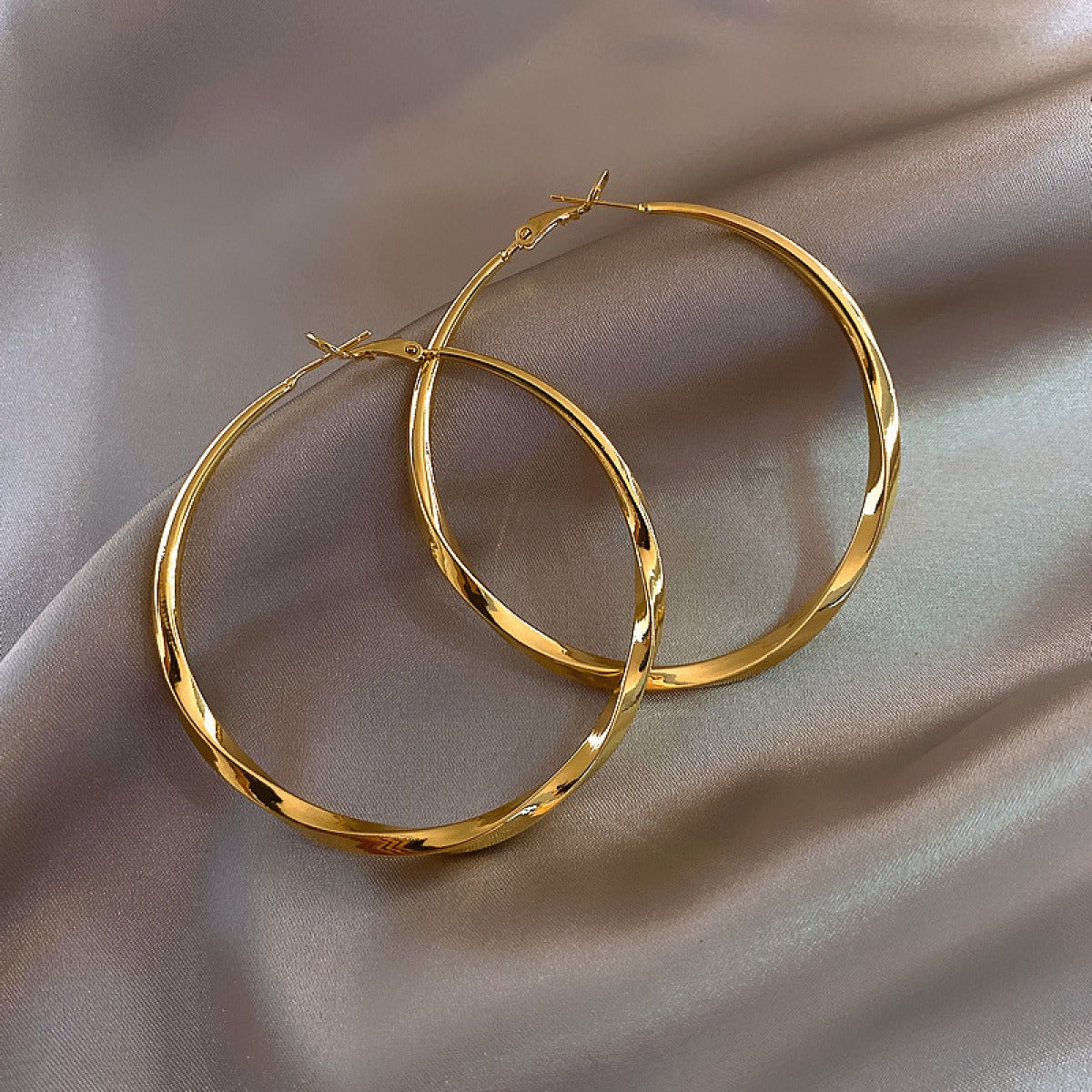 Enola – vintage Ohrringe in Roségold