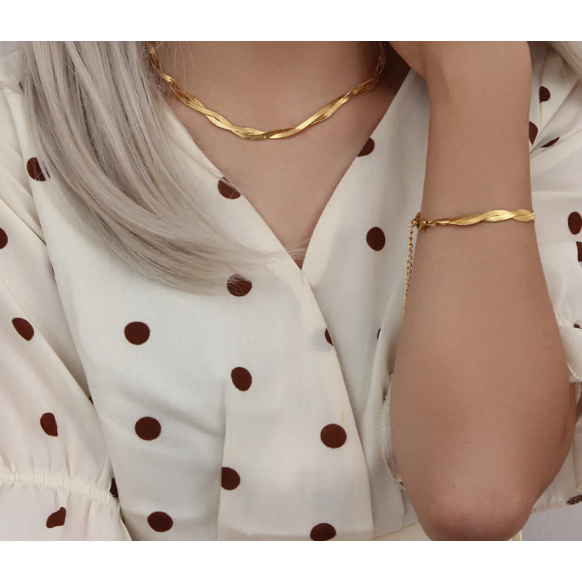 Alina – Elegantes, verflochtenes Halsketten- und Armbandset