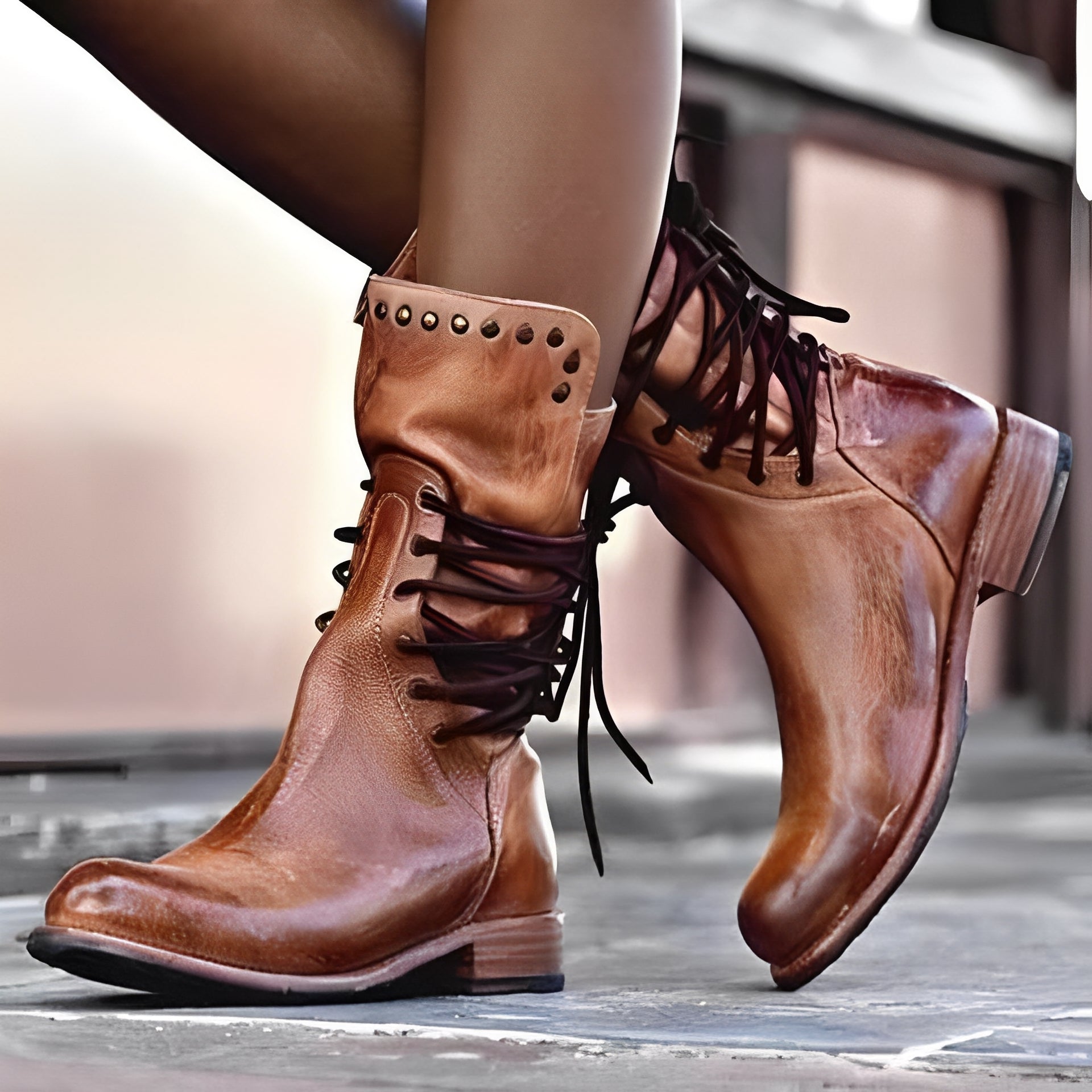 Lenora - Klassische Damenstiefel mit niedrigem Absatz