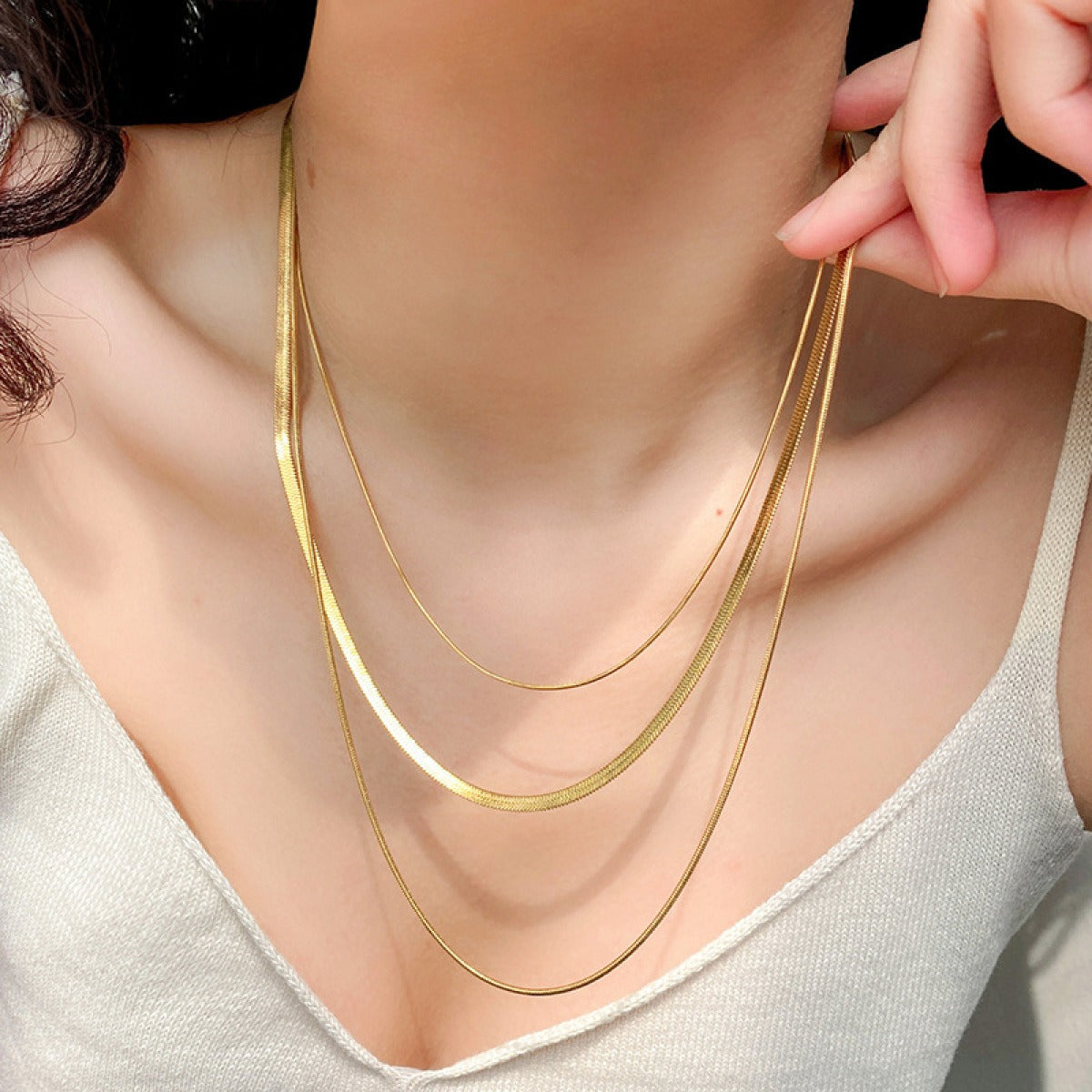 Ashley – Goldene Schlangenkette mit 3 Reihen