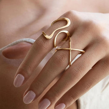 Dori – Offener unregelmäßiger goldener Spiralring