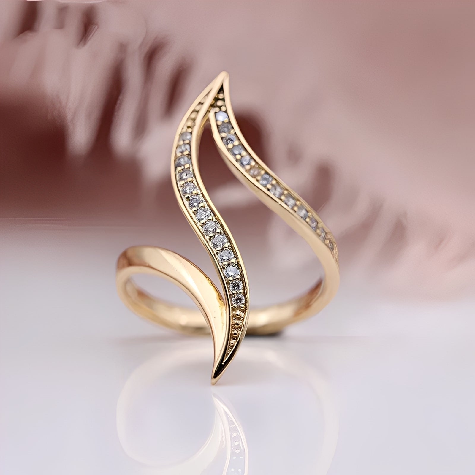 Brianna – Goldring mit Diamanten