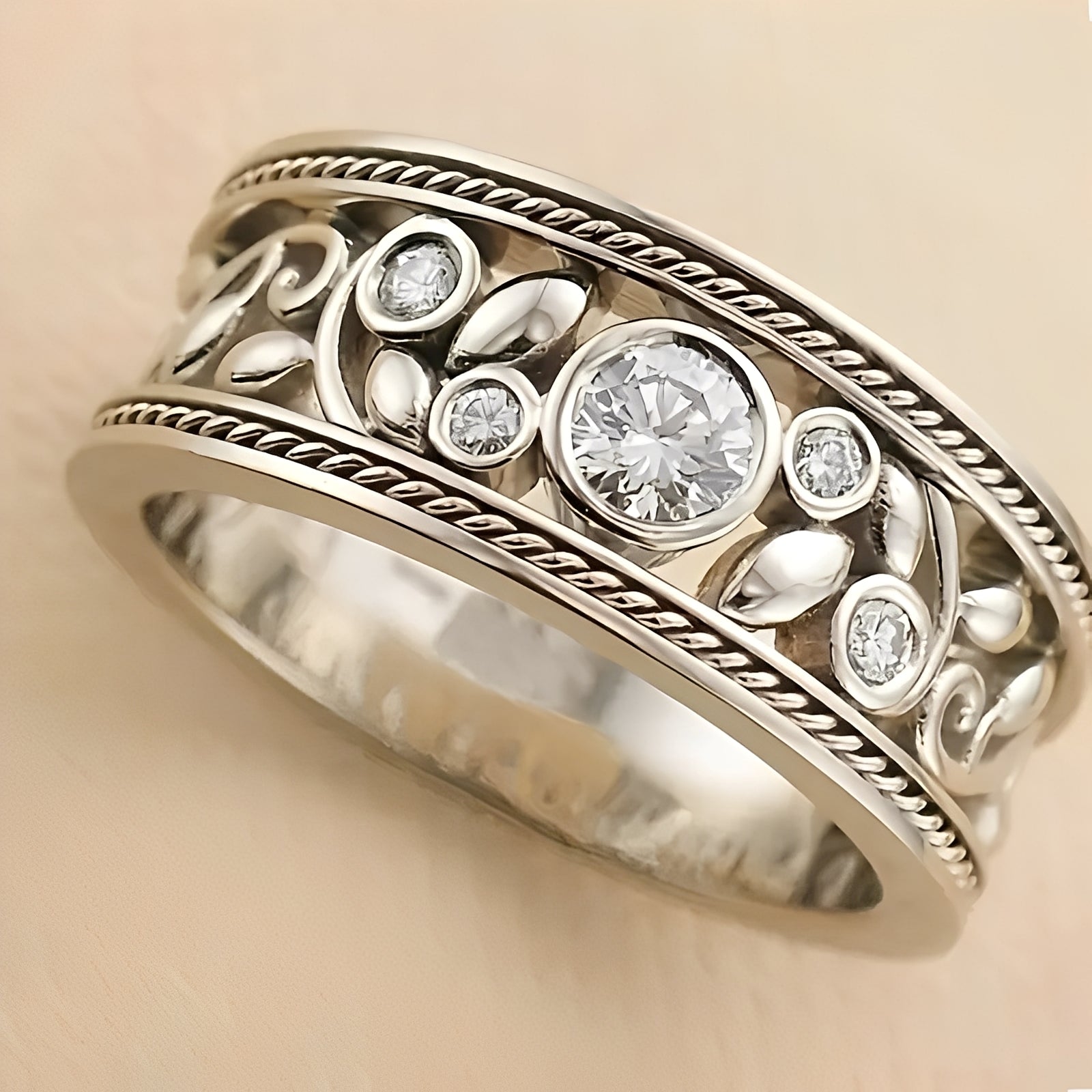 Nina – Vintage Silberring mit Zirkonia